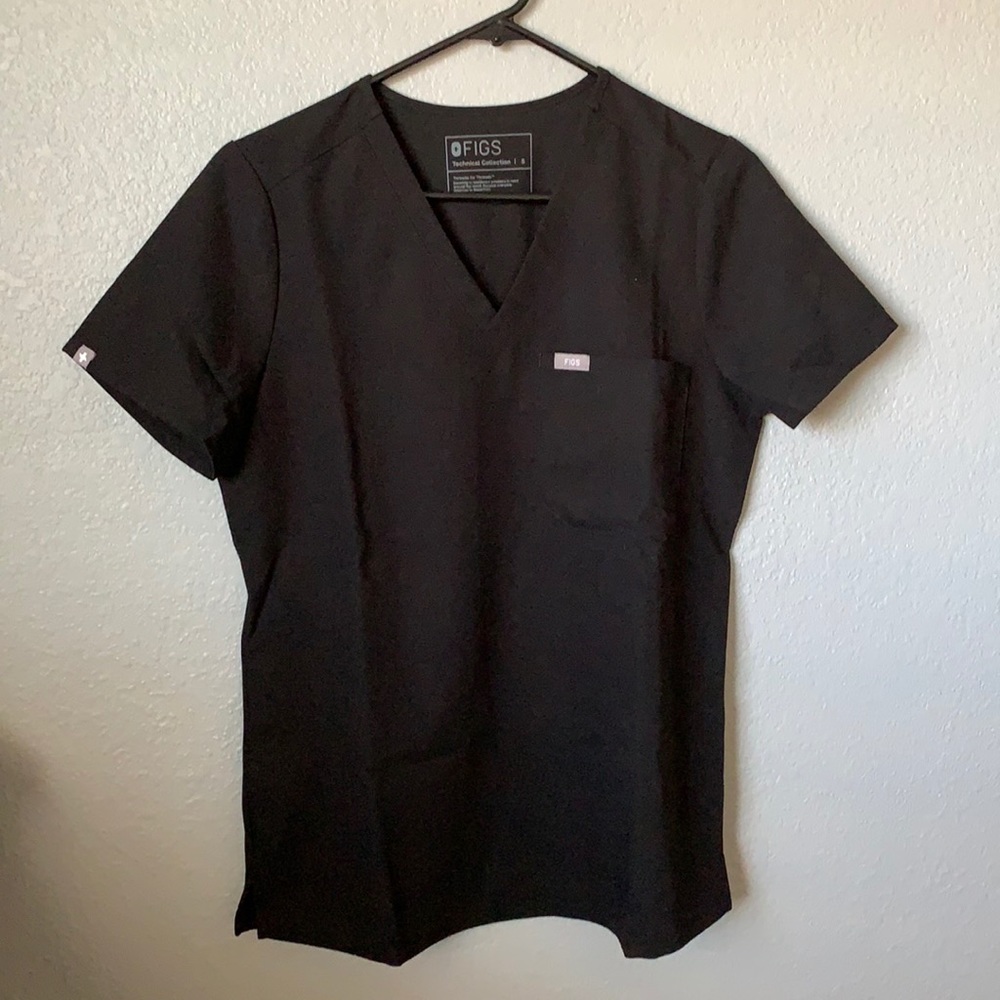 New Figs Scrub Top
